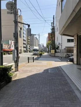 Uビルの外観