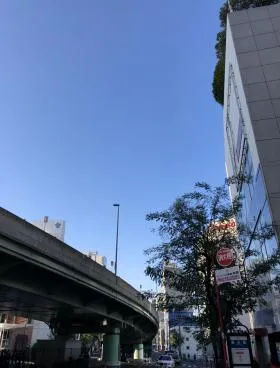 松濤ハイツビルの外観