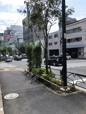 神泉モンドビルの外観