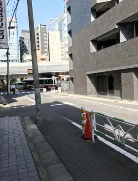日興パレス南平台アズマビルの外観