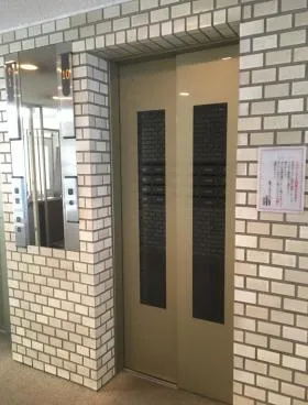 原宿パークビルの外観
