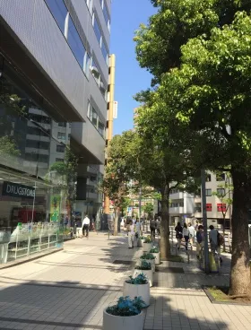 NBF池袋イーストビルの外観