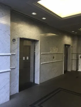 NBF池袋イーストビルの外観