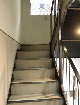 江島屋ビルの外観