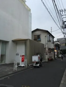 アルカディア表参道ビルの外観