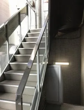 M&Iビルの外観