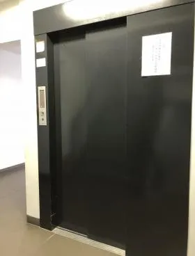 麻仁渋谷ビルの外観