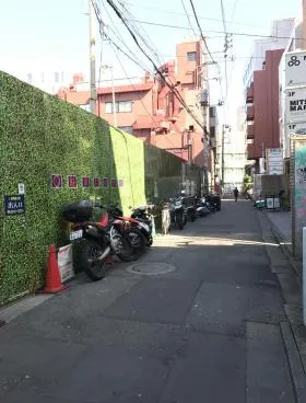 ニューシブヤマンションビルの外観
