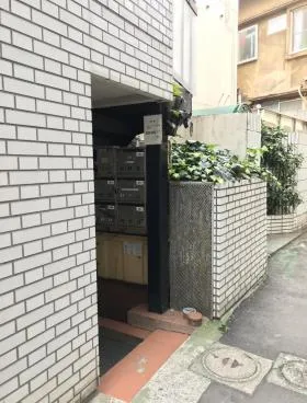 第2サンクスビルの外観