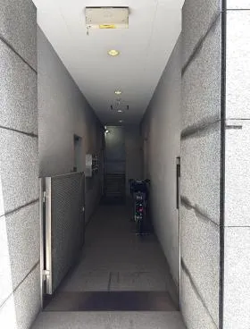 MC八丁堀ビルの外観