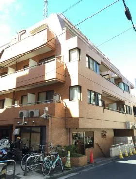 ライオンズマンション渋谷ビルの外観