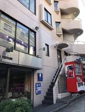 ラ・フォンテーヌビルの外観