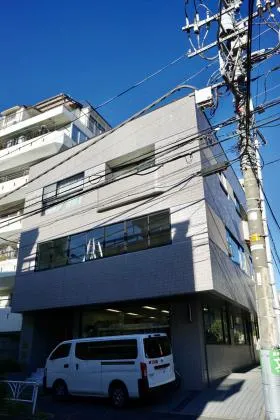 バンブースポットビルの外観