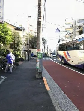 バンブースポットビルの外観