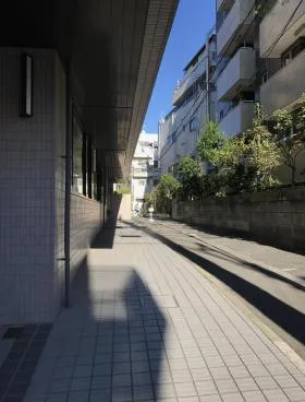 バンブースポットビルの外観