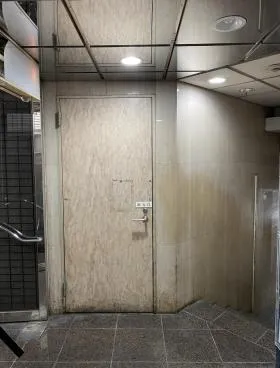 清水ビルの外観