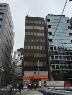 渋谷アサヒビルの外観