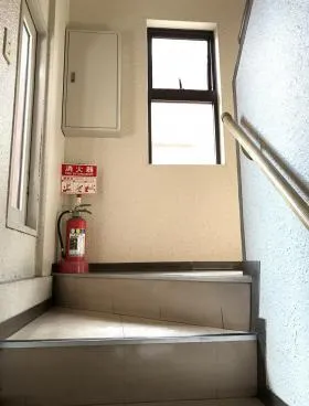 FOXの外観