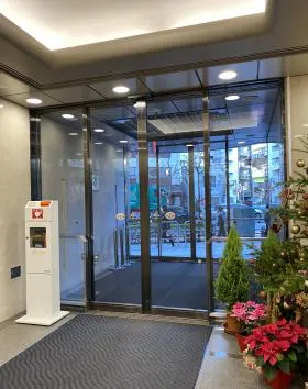 NBF池袋タワービルの外観
