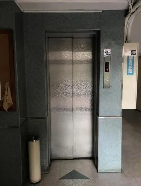 代々木村田マンションの外観