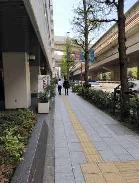 キャッスル新宿ビルの外観