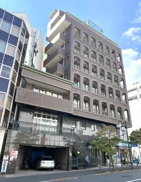 メイプル代々木ビルの外観