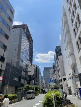 FPG links 新宿テラス(旧:森本ビルの外観