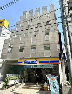 甲田ビルの外観