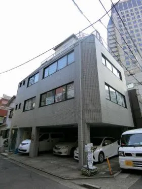 第2トミスビルの外観