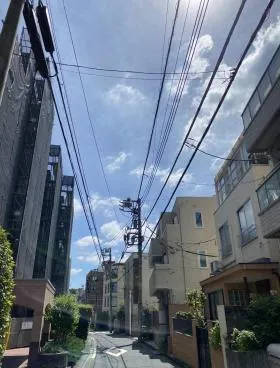 アルタス新宿南ビルの外観