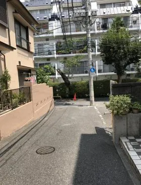アドウェル代々木ビルの外観