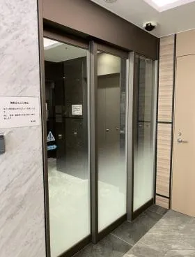 VORT西新宿Ⅱ(旧クローバー西新宿)ビルの外観