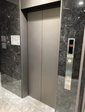 VORT西新宿Ⅱ(旧クローバー西新宿)ビルの外観