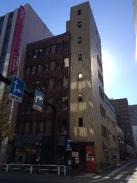 神田錦町ビルの外観
