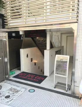 FLEG原宿の外観