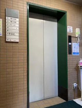 ヴィラパルテノンアネックスビルの外観