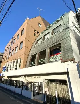 ヴィラパルテノンアネックスビルの外観