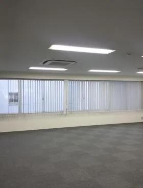 兼仲ビルの外観