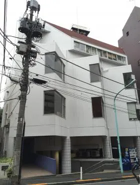 CUBE北参道(旧:カサ・ピコ)の外観