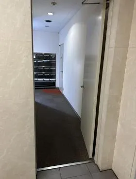 日専連ビルの外観