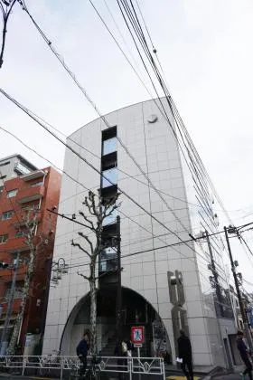 山野代々木ビルの外観