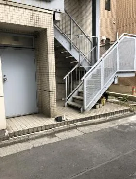 山野代々木ビルの外観