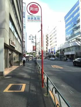 理容文化社ビルの外観