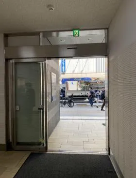 ヒルクレスト御茶ノ水ビルの外観