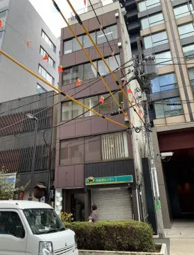 新宿三協ビルの外観