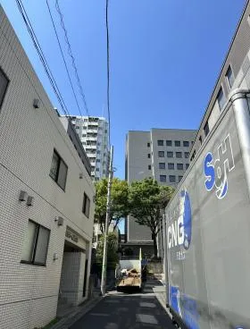 西参道梅村ビルの外観