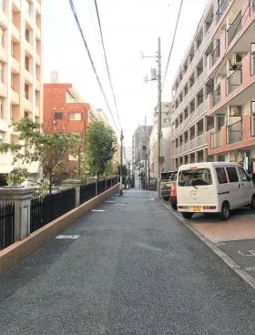 美和プラザ新宿の外観