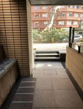 ベルテ代々木Ⅱビルの外観