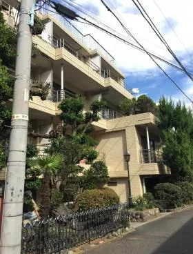 シグマロイヤルハイツAビルの外観