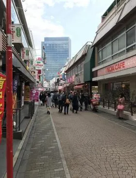 原宿シュロスの外観